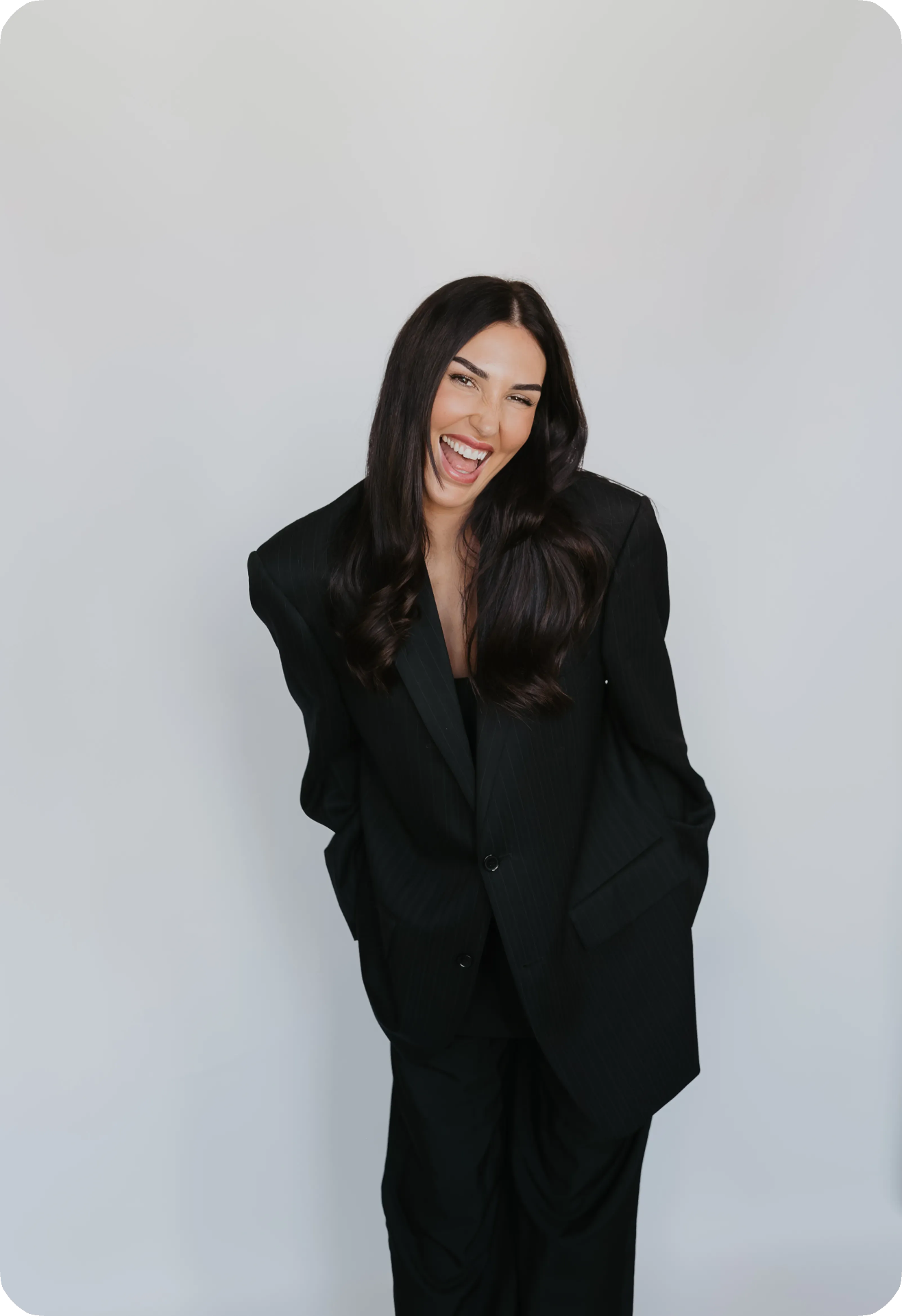 Soléa model wearing hair extensions